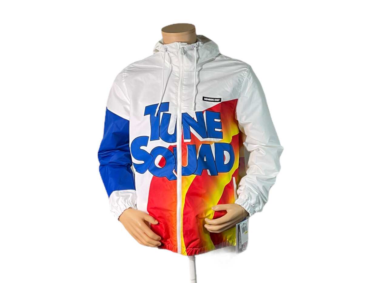 Куртка Tune Squad Space Jam только для членов NWT Ветровка LeBron James среднего размера