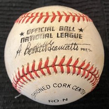 National league baseball - A. Bartlett Giamatti signature 1989