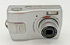 Pentax Optio M20 7.0MP 3x Zoom Digital Camera Digicam Silver Case Works READ DES