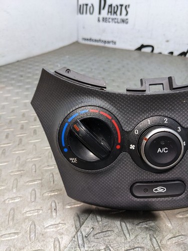 Temperature Control With AC Manual Dull Finish Fits 15-17 ACCENT 1163854 - Picture 2 of 12