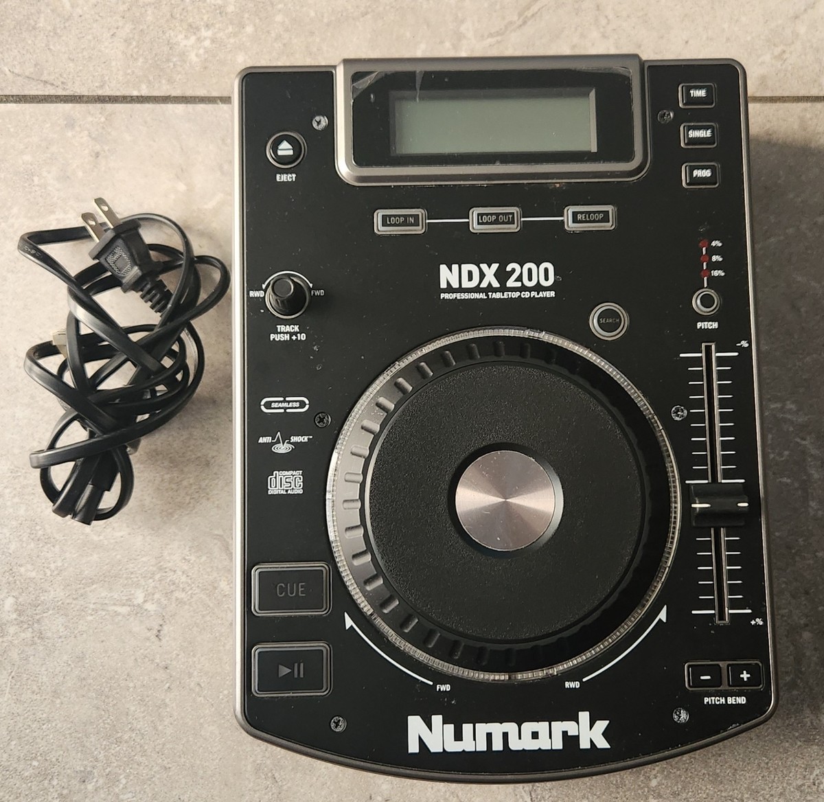 NUMARK DJ NDX200 Professional Tabletop CD PLAYER Mix LOOP Q