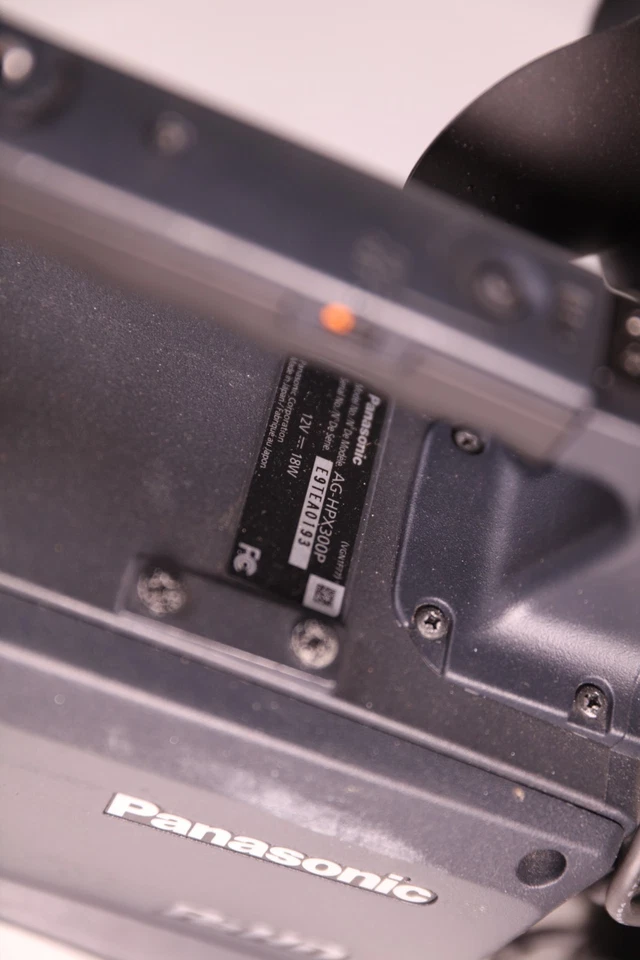 Panasonic AG-HPX300P  P2 HD Camcorder + Fujinon 17X4.5BRM4-K14 1.6/4.5-77m Lens - Image 2 of 4