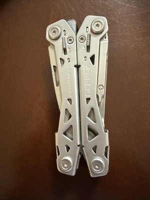 Gerber Suspension-NXT Multi-Tool Silver Stainless Steel Plier Knife Scissors
