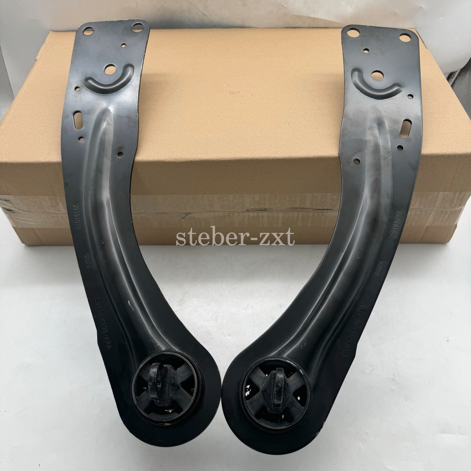 Rear Left Right Trailing Control Arms Assembly Set For 2013 - 2019 Ford Escape