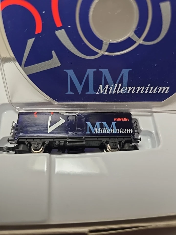 Märklin Z Scale Millennium 2000 Limited Edition Freight Car w/ CD – Rare... - Image 3 of 4