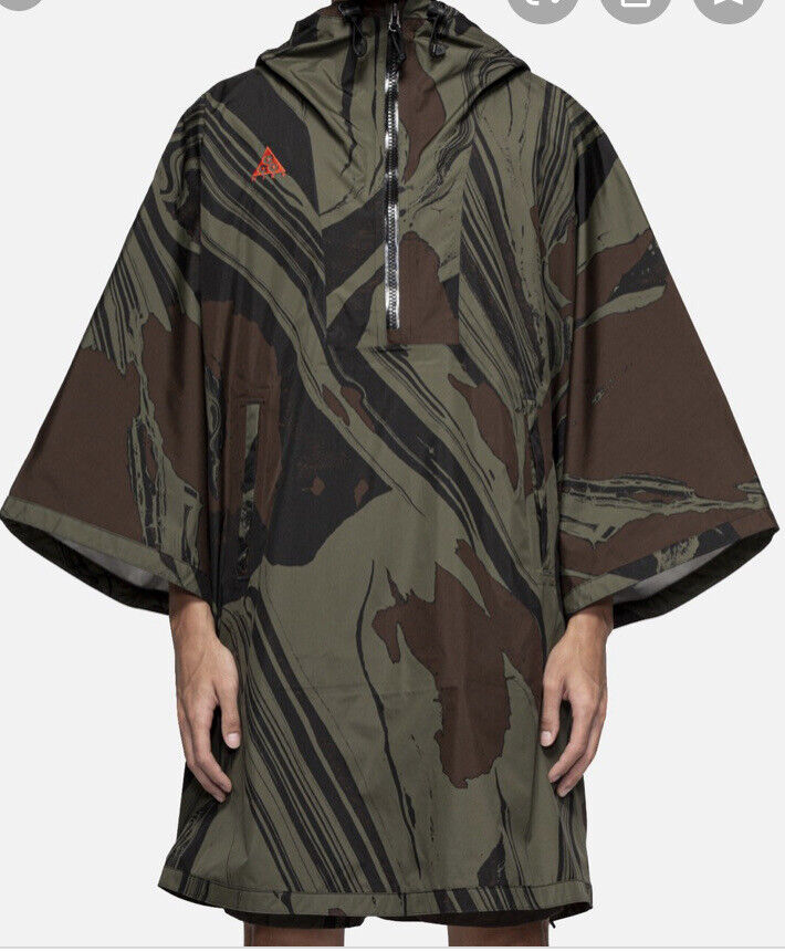 Nike ACG Mt. Fuji All Over Print Poncho•Size S/M•New With Tags