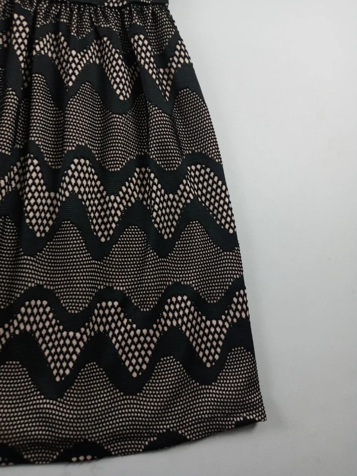 Everly Skater Dress Women Size Large Artsy Fit and Flare Black Sleeveless - Image 4 of 4