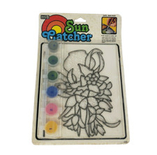 VINTAGE 1995 CRAFT HOUSE SUN CATCHER WINDOW ART FLOWERS LOOKS LIKE STAINED GLASS