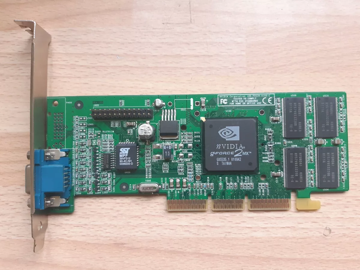 NVIDIA GeForce2 MX 200 32MB