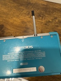 Nintendo 3DS Handheld Video Game Console - Aqua Blue CTR-001 (USA) B6