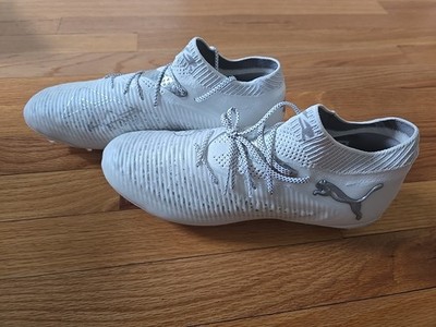 PUMA Future 8 Ultimate Soccer Cleats Mens White Sneakers Athletic Shoes SZ 9.5