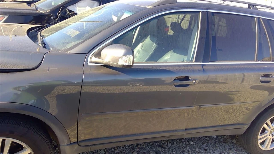 Used A/C Compressor fits: 2008 Volvo XC90 6 cylinder Grade A - Image 2 of 4