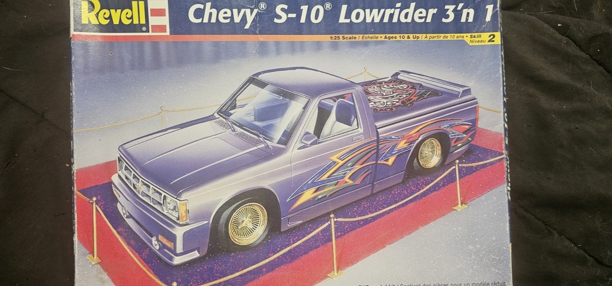🔥Complete🔥 Revell 1:25 Scale Chevy S-10 Lowrider Truck
