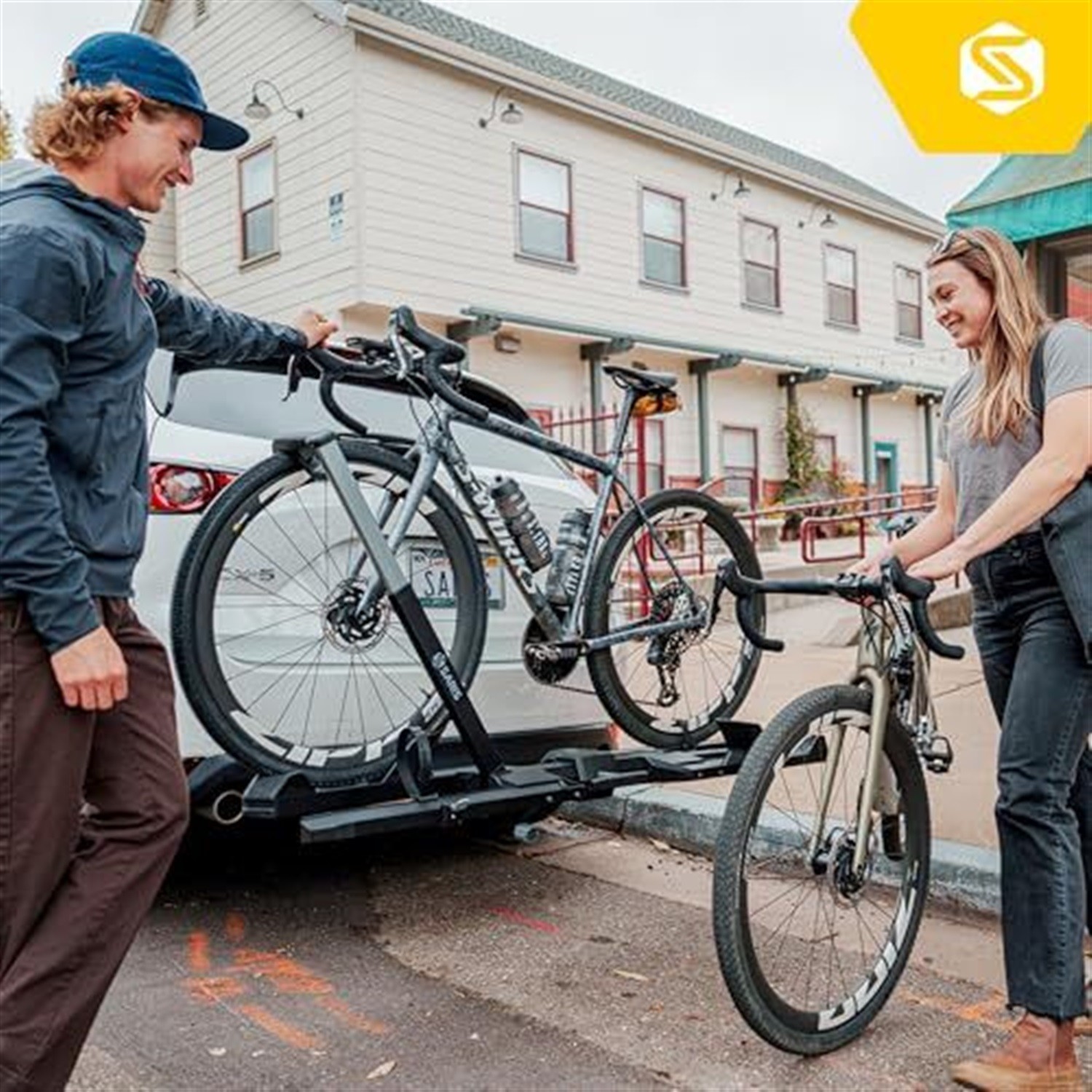 Saris SuperClamp G4 2 Bike Hitch Rack Tilting Platform Road Mountain Fit - Black
