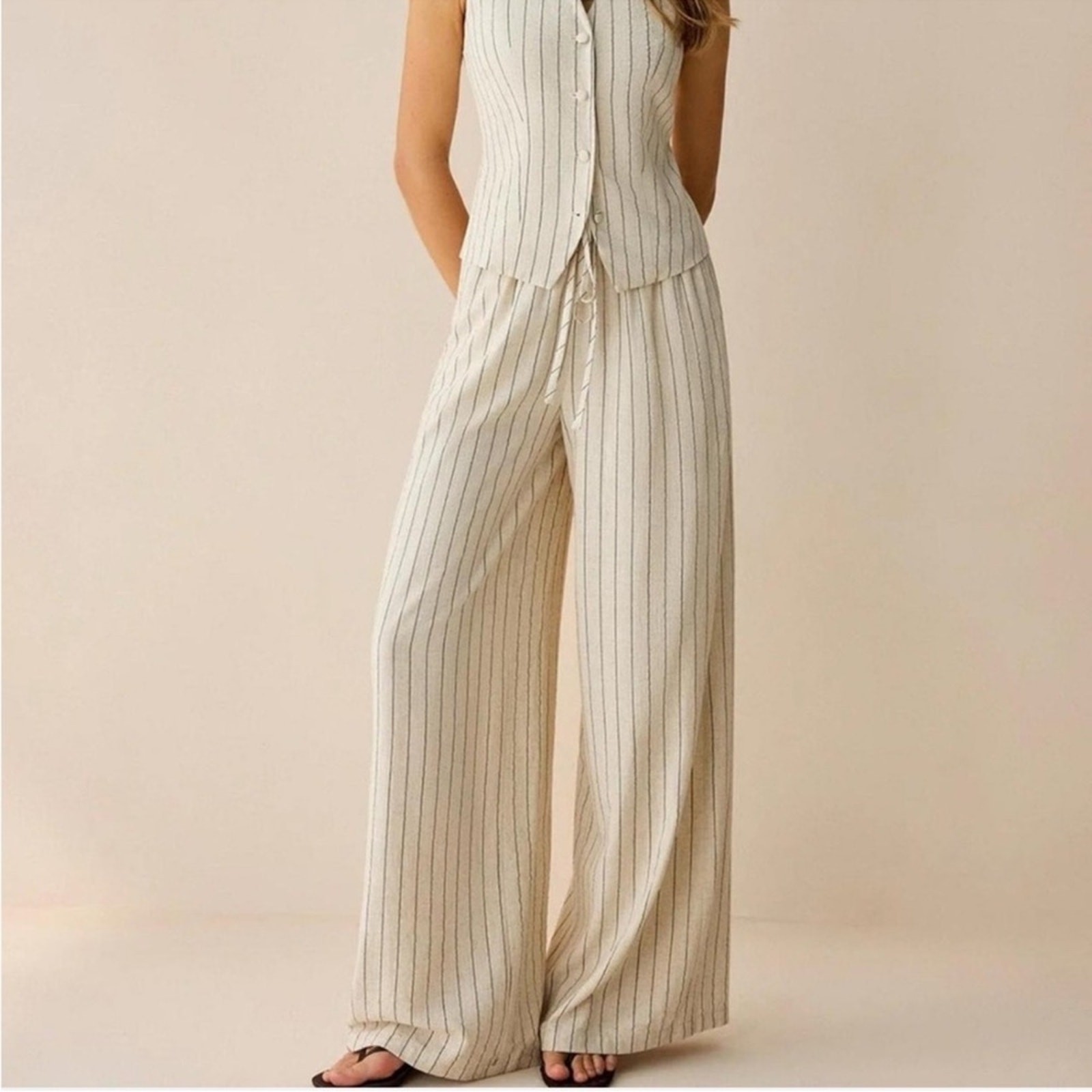 NUEVO CON ETIQUETAS MILIO MILANO Conjunto de Pantalones y Chaleco a Rayas Tostadas Talla Pequeña