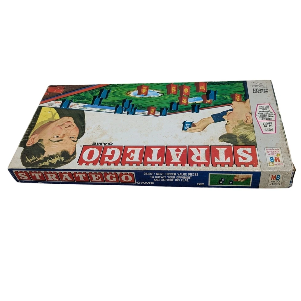 Vintage 1970 Stratego Family Retro Board Game *100% COMPLETE* War Strategy 4916 - Image 3 of 4