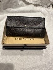 Louis Vuitton Brown Tri-fold Logo Women's Wallet Button Zip Credit Card Folding