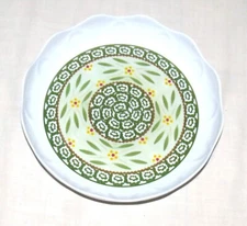 Temp-tations Old World Green Melamine 8.3/4 inch Round Dish Ruffled Serving Bowl
