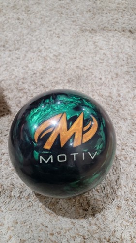 Motiv Pride Empire Bowling Ball 1st Quality | 15 Pounds | 3.6" Pin | 2.6oz TW - Picture 5 of 14