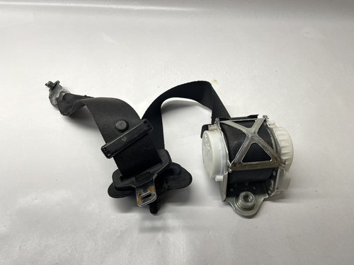 2016 BMW 1 F20 Frontlinke Seite Sicherheitsgurt Schloss Gurtaufwickler 34078320