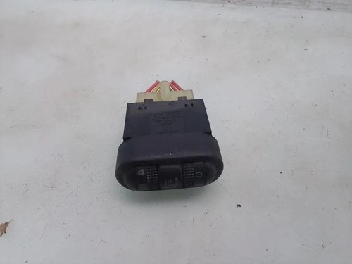 VW SHARAN 7M8, 7M9, 7M6 Schalter sitzheizung 1.90 Diesel 66kw 1998 35071151