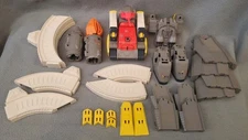 Vintage Transformers G1 Omega Supreme Base 100% Complete Clean But Not Working