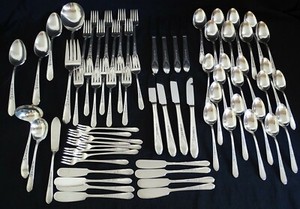 IS-Wm-Rogers-USA-Priscilla-Lady-Ann-Silverplate-Flatware-72pc-Set-Overlaid