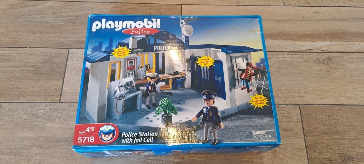 Playmobil My Life 71613 - Grands-parents avec bébé | Rakuten