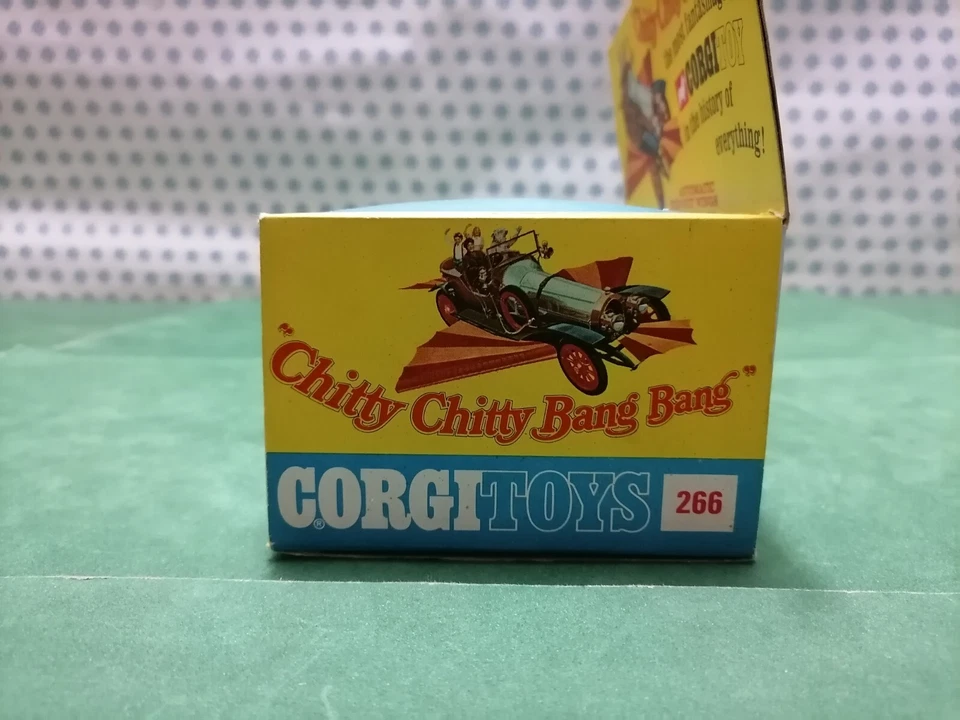 Rare CHITTY CHITTY BANG BANG - Vintage Corgi Toys 266 Made in Gt. Britain 1968 - Image 4 of 4