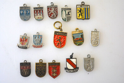 Bettelarmband Anhänger Wappen  Verschiedene  Städte und Motive, 15 Stück