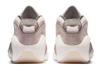 シューズ(男性用) Nike Air Zoom Flight 95 \