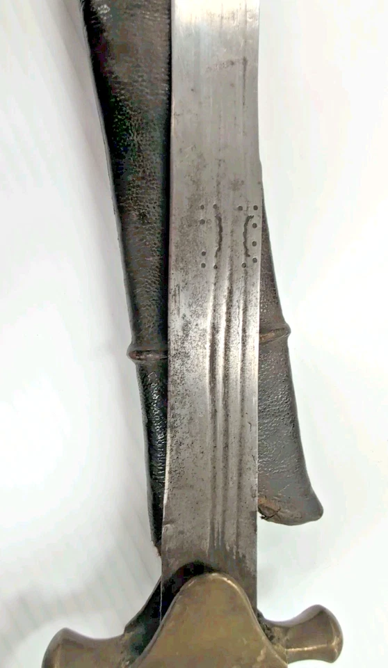 Espada de latón recluta indio del ejército británico con vaina de cuero Foto 3 de 4