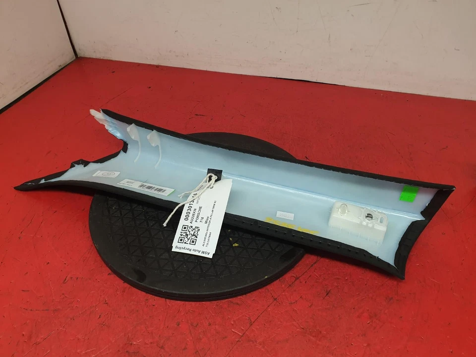 PANEL DE MOLDURA PORSCHE 718 718 CAYMAN 2022 Foto 2 de 4