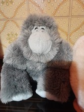 scimpanze' in peluche della trudi