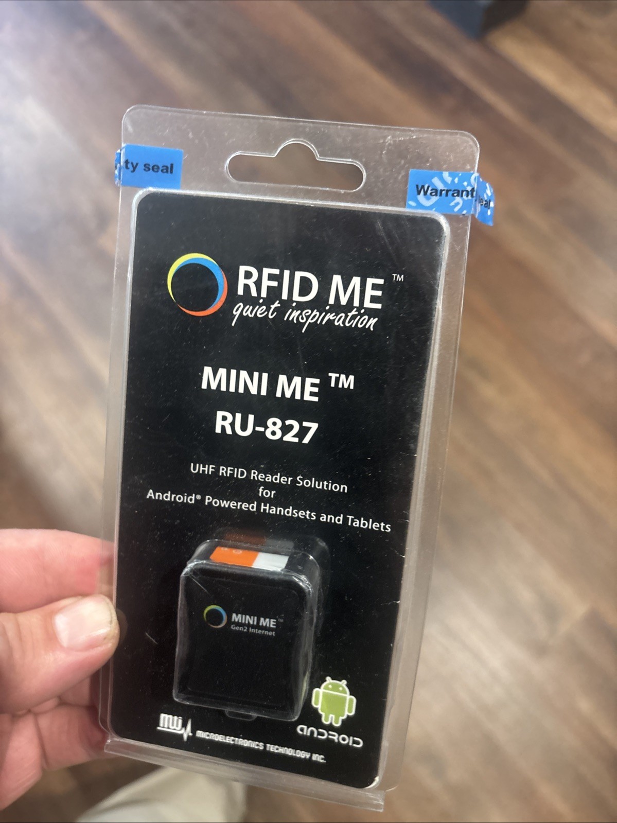 RFID ME Mini Me (RU-827), a compact Ultra-High Frequency (UHF) RFID reader B2