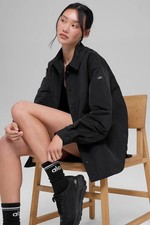 NWT 198 retail ALO Socialite Shacket Lightweight Unisex Oversized Jacket Small