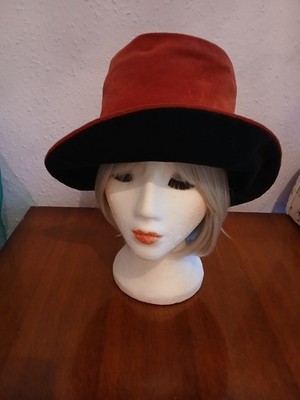 SJ Maughan COVENT GARDEN Vintage roter Samt Damen Trilby Hut schöner Zustand