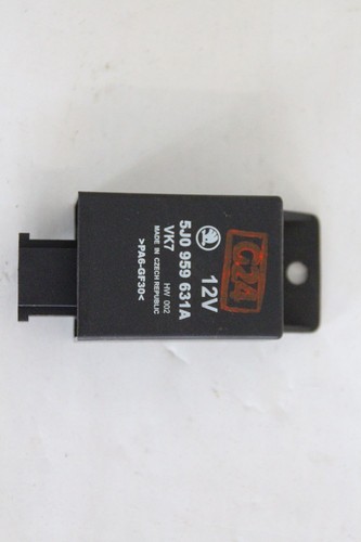 Relais Skoda ROOMSTER 5J 5J0959631A 1.4 63 KW 86 PS Benzin 06-2009