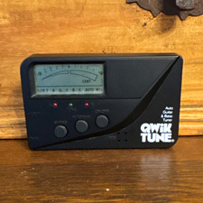 Qwik Tune 5006P Analog Guitar Bass Tuner Black Plastic, unsure if working.