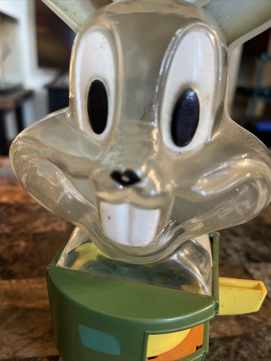Bugs Bunny 1972 Warner Bros. Bubble Gum Machine Bank | eBay
