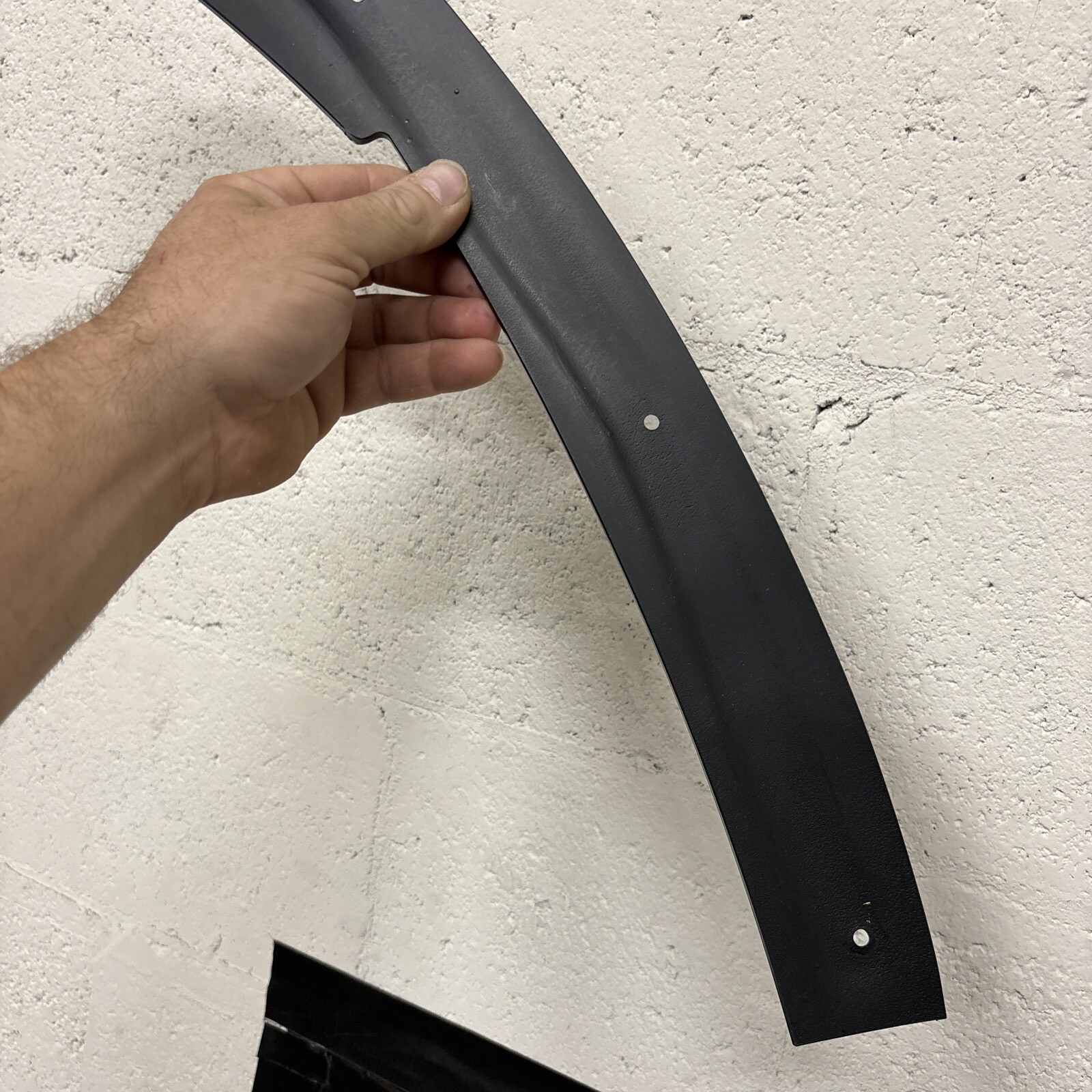 Brand New Genuine MCLAREN Plastic Support Bracket Left & Right Side Item# 860