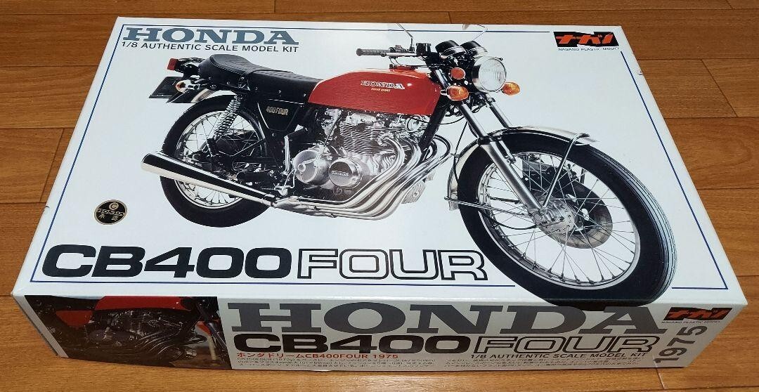 Nagano HONDA CB400 FOUR 1975 1/8 Model Kit Unassembled Plastic  