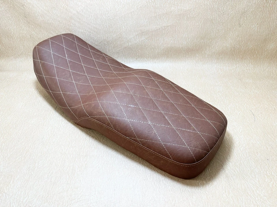1980-1983 Honda CB750C Custom Seat Low Profile Dual Passenger Cafe Racer Brown. - Image 2 of 4