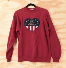Vintage GOD BLESS AMERICA Embroidered Flag Heart USA Made Sweatshirt Mens L