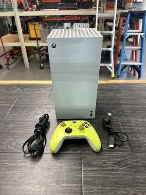 Microsoft Xbox Series X 1tb Console Bundle