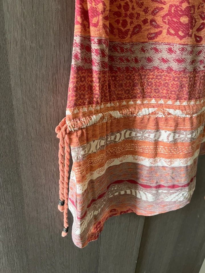 Haut Bershka – Rayures bohèmes orange – Col rond – Liens sur les côtés –Taille L - Photo 4/4