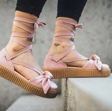 Sandalo Fenty x Puma Rihanna in pelle con fiocco rosa 7,5