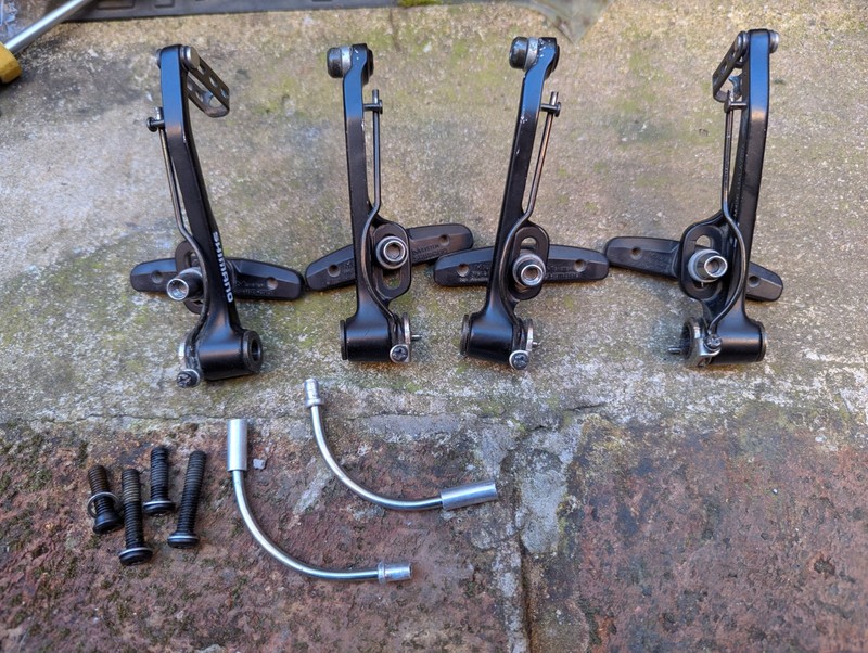 Shimano BR-M420 V Brake Set Black