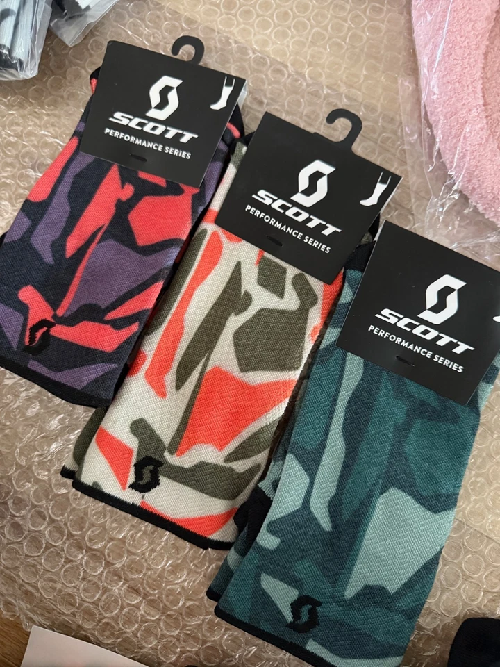 Scott Graphic crew socks for riding and sports