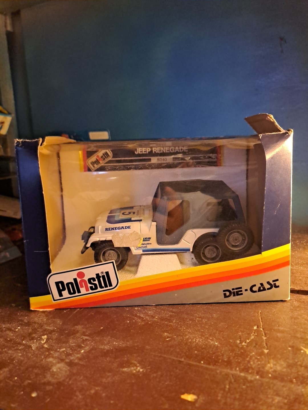 Foto 1 di 6